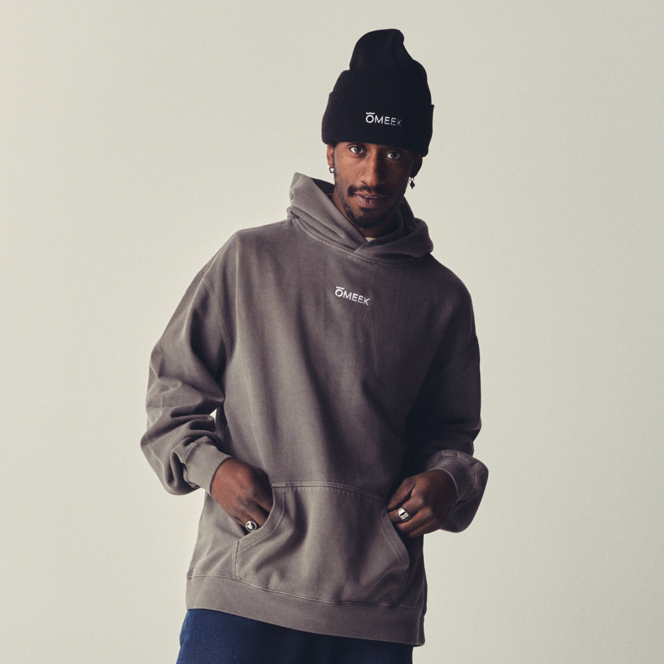 Hoodies & Sweatshirts – OMEEK Hoodies & Sweatshirts – OMEEK
